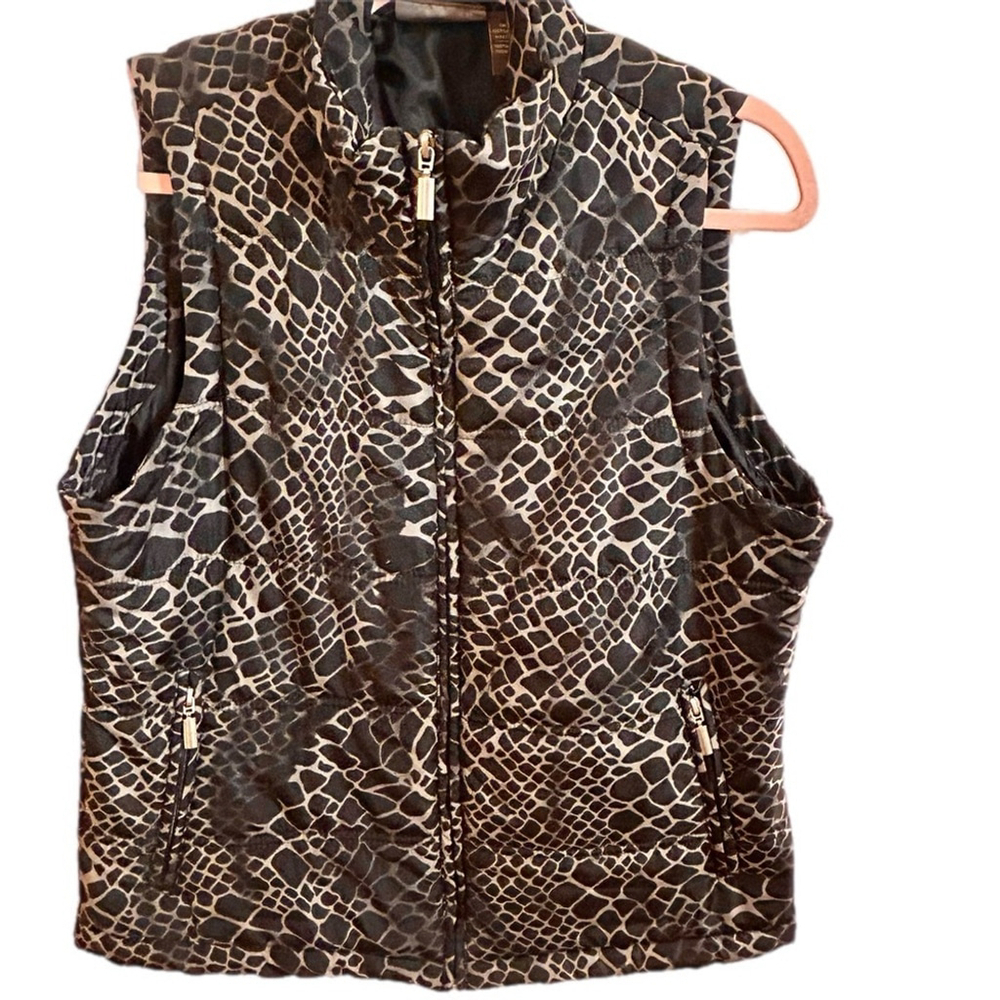 🔥BUY ONE GET ONE FREE! Jane Ashley Black White Snake  Puffer Vest Large 🔥